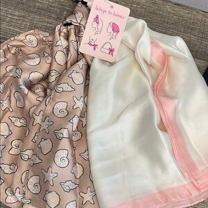 Frazier Sterling | Seashell Scarf